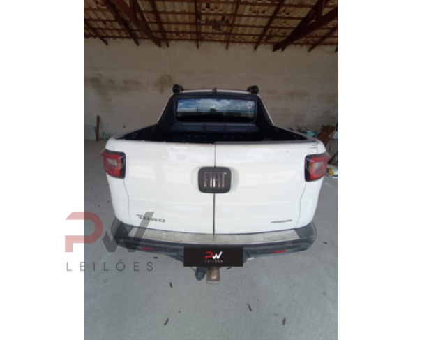 Foto de CAMINHONE FIAT/TORO FREEDOM MT D4, DIESEL, BRANCA, 2017/2018, NO ESTADO EM QUE SE ENCONTRA.