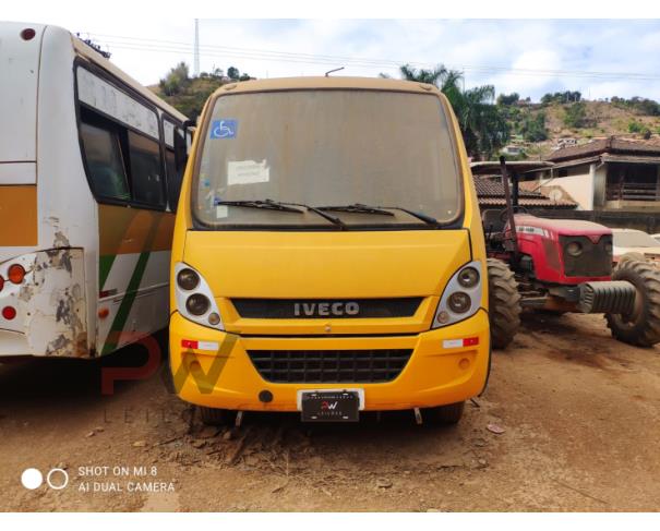 Foto de PASSAGEIRO / ONIBUS IVECO/CITYCLASS 70C17, DIESEL, AMARELA, 2013/2013, CHASSI: ...52211, NO ESTADO EM QUE SE ENCONTRA. 