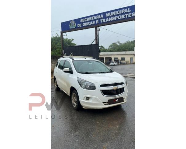 Foto de SPIN 1.8L MT LTZ 07L 111 CV 1800 FAB CHEVROLET, COR BRANCA, ANO FAB/MOD 2018/2018, COMBUSTÍVEL FLEX, CHASSI ...34170, NO ESTADO EM QUE SE ENCONTRA.