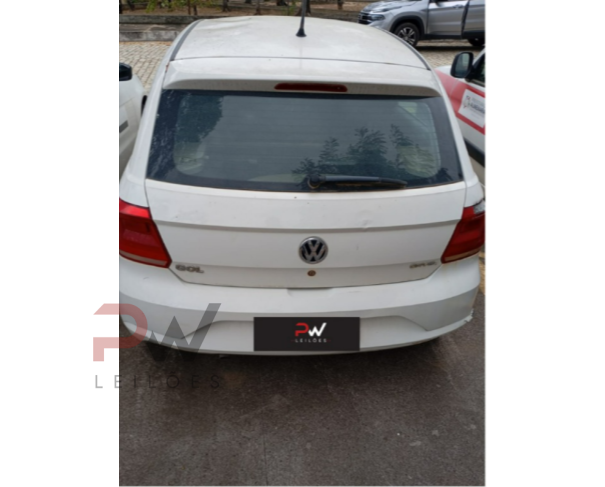 Foto de PAS/AUTOMOVEL VW/GOL 1.0L  MC4, ALCOOL/GASOLINA, BRANCA, 2020/2021, CHASSI: ...73760, NO ESTADO EM QUE SE ENCONTRA.