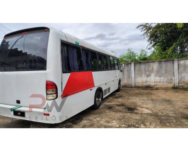 Foto de ONIBUS MARCOPOLO/VOLARE W8 ON, DIESEL, BRANCA, 2008/2009, CHASSI: ...28494, NO ESTADO EM QUE SE ENCONTRA.