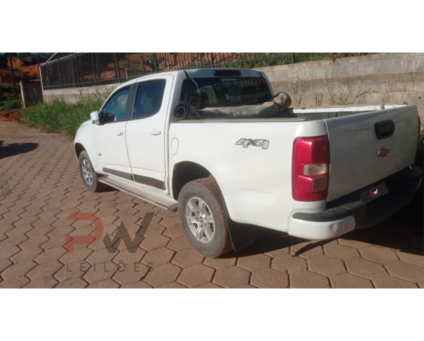 Foto de CAMINHONE CHEVROLET/S10 LT DD4A, DIESEL, BRANCA, 2019/2019, NO ESTAD EM QUE SE ENCONTRA. 