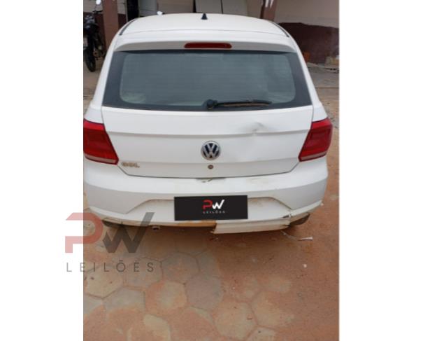 Foto de PAS/AUTOMOVEL VW/GOL 1.0L  MC4, ALCOOL/GASOLINA, BRANCA, 2019/2020, CHASSI: ...31702, NO ESTADO EM QUE SE ENCONTRA.