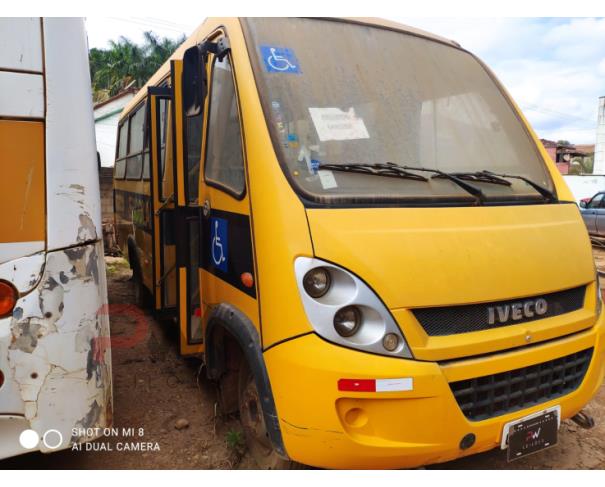 Foto de PASSAGEIRO / ONIBUS IVECO/CITYCLASS 70C17, DIESEL, AMARELA, 2013/2013, CHASSI: ...52211, NO ESTADO EM QUE SE ENCONTRA. 