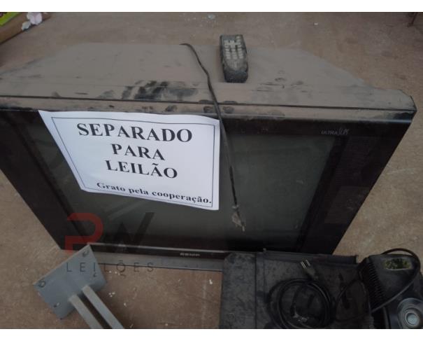 Foto de LOTE DE MATERIAL ELETRÔNICOS, NO ESTADO EM QUE SE ENCONTRA.