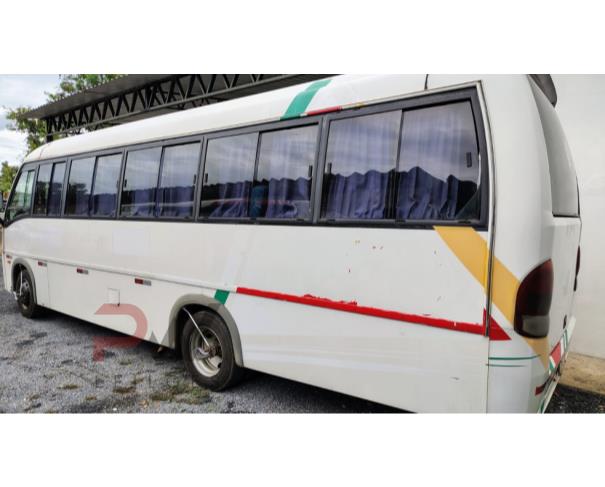 Foto de ONIBUS MARCOPOLO/VOLARE W8 ON, DIESEL, BRANCA, 2008/2009, CHASSI: ...28459, NO ESTADO EM QUE SE ENCONTRA.